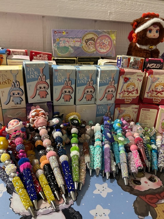 None Other - Beaded Rhinestone Pens & Luxury Toys
